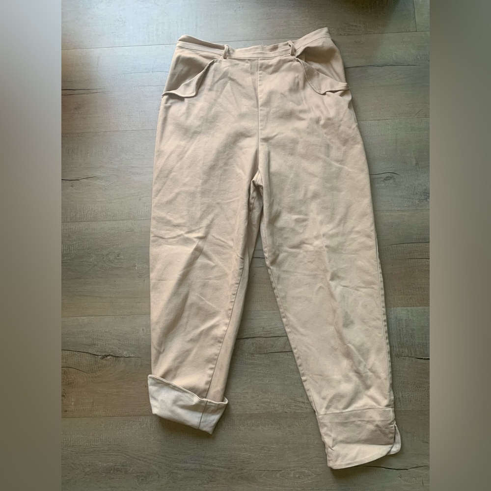Freddie’s of Pinewood Beige High-Waisted Wing Pants 32